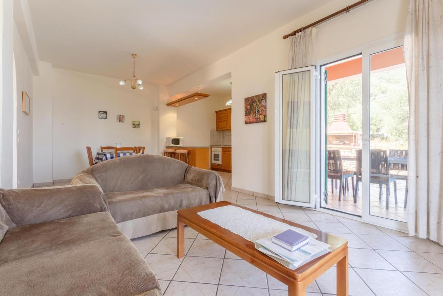 Vasillis Villa Nisaki  Luaran gambar